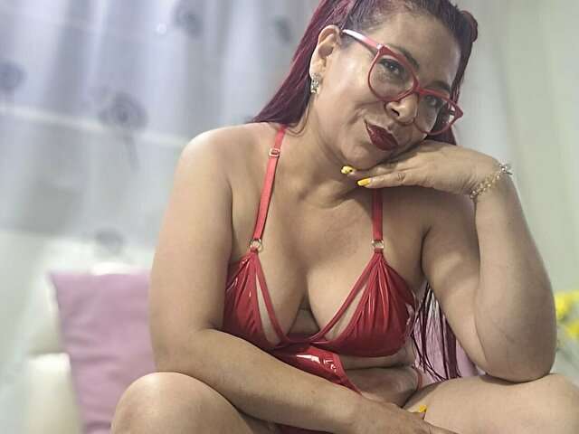 SCARLETCURLY free sexy photo