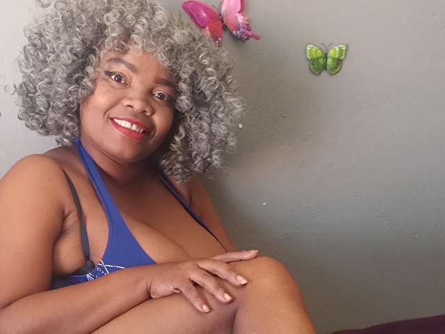 CATALIAA free sexy photo