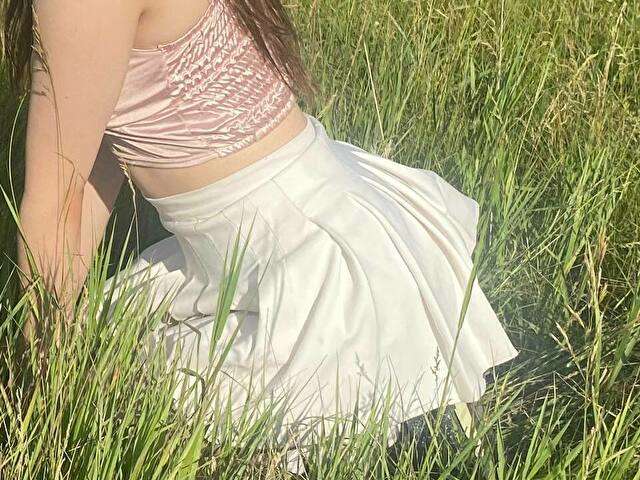 JIIGGLY free sexy photo