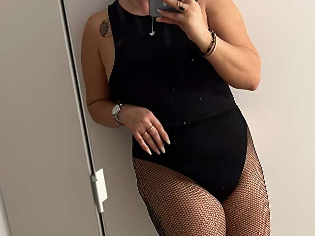 XISABELLE free sexy photo
