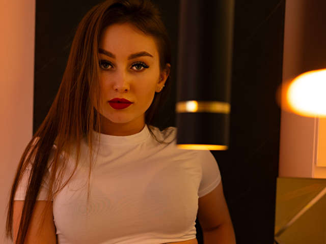 DONNA free sexy photo