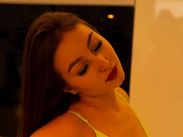 DONNA free sexy photo