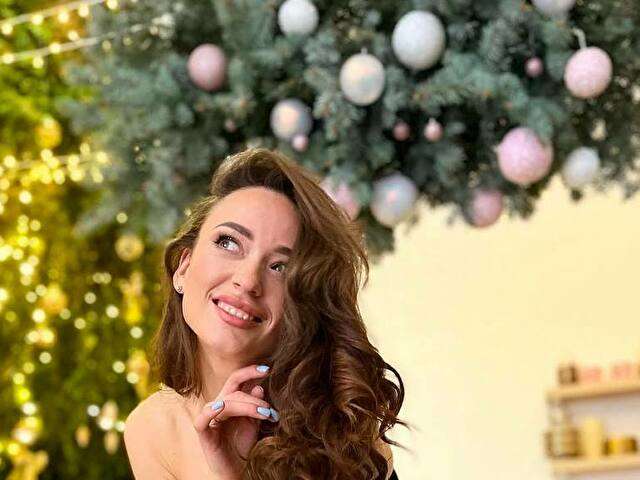 AMELYSWAM30 free sexy photo