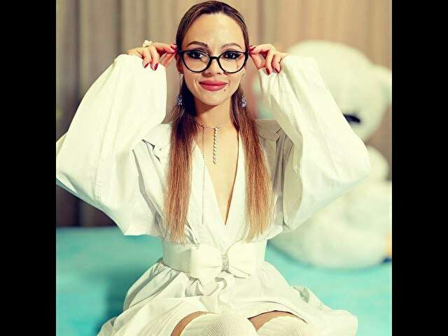 SVETLANA32VL free sexy photo