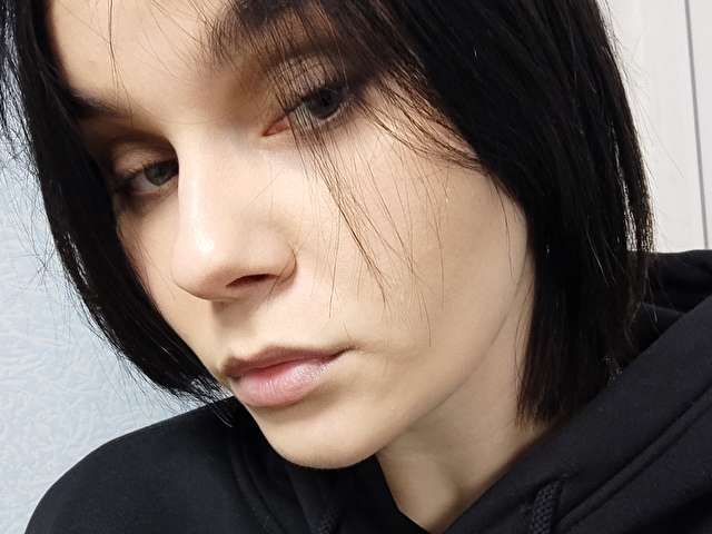 INTRIGUE free sexy photo