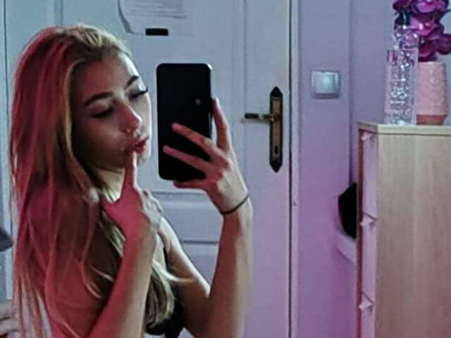 JESSIEEPINK free sexy photo