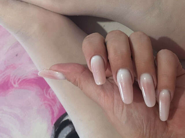 PLAYFULALICE free sexy photo
