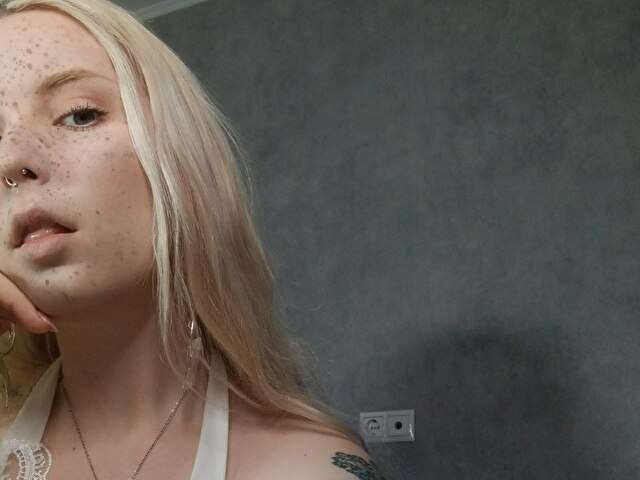 MOONLOVE free sexy photo