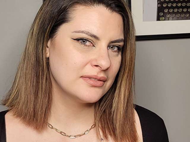 EMILYGLOW free sexy photo