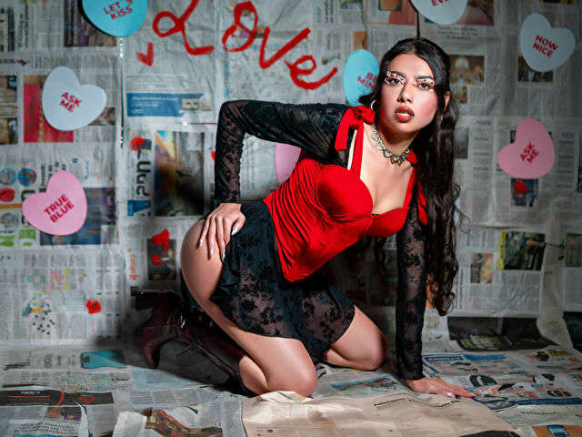 VIOLLETTAAA free sexy photo