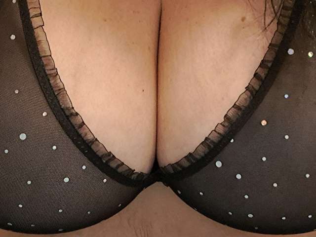 BIGPLEASURE free sexy photo