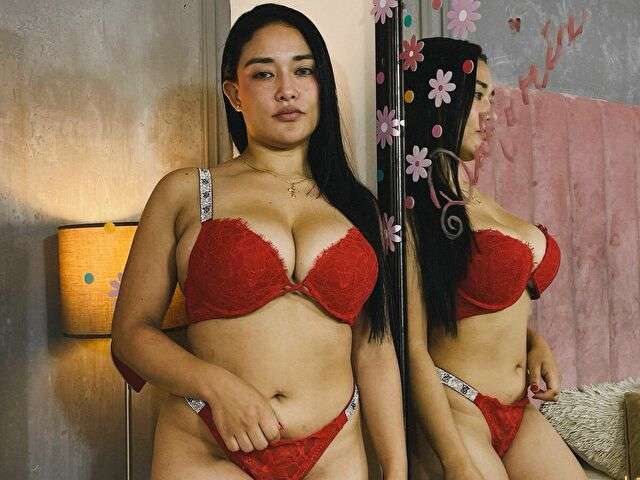 EMMI free sexy photo