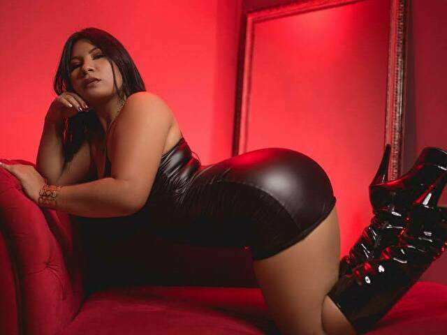 DOMIINIKA free sexy photo