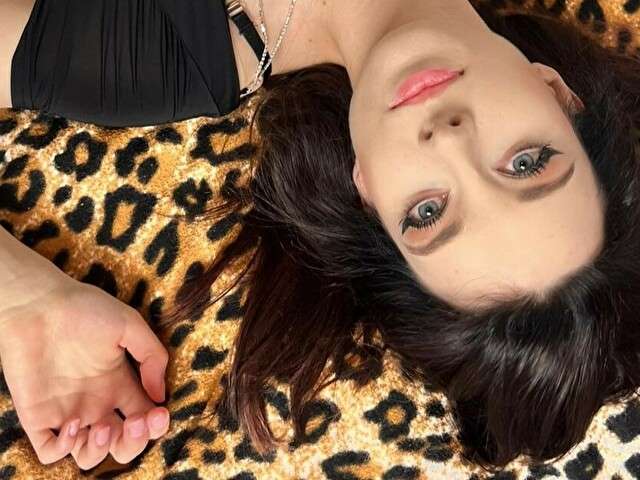 DOMINALUNA free sexy photo