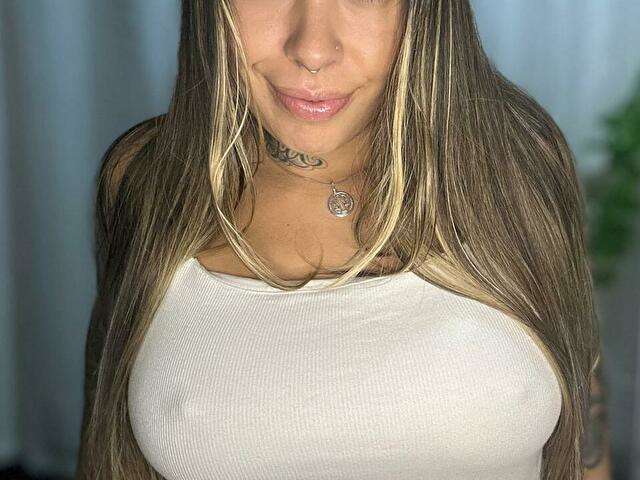 RENEETJE free sexy photo
