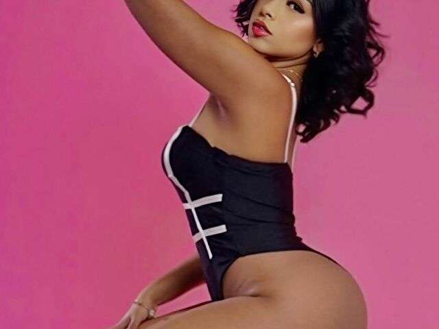 MADIFERREIRO free sexy photo