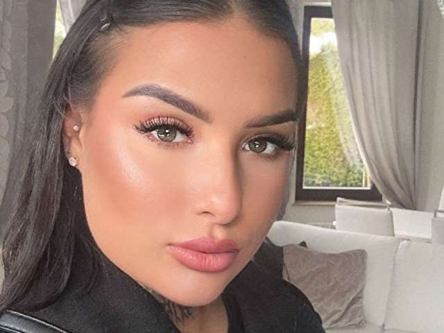 KIMLIPS free sexy photo