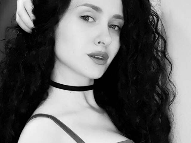 HELLOVIC free sexy photo