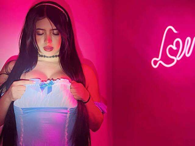 KIARAVEGA free sexy photo