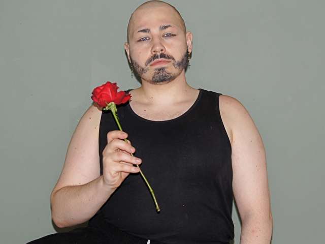 MASTERFABIAN free sexy photo