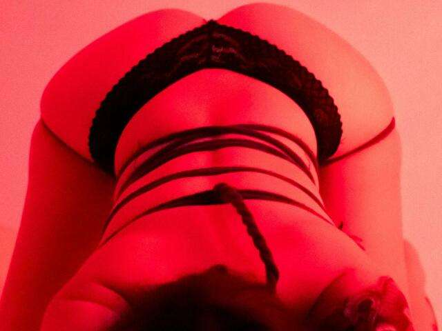 GHANIMA free sexy photo