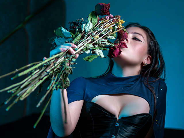 MOONWINY free sexy photo