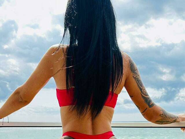 ASHVONPAGE free sexy photo