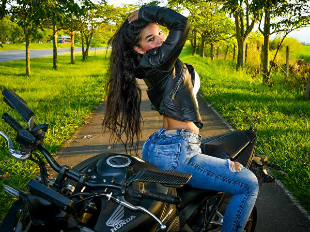 CHLOEROSSE free sexy photo