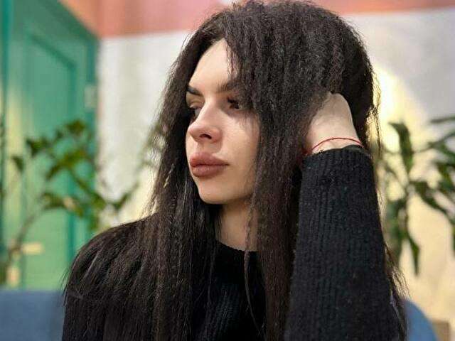 SOFIDREAM free sexy photo