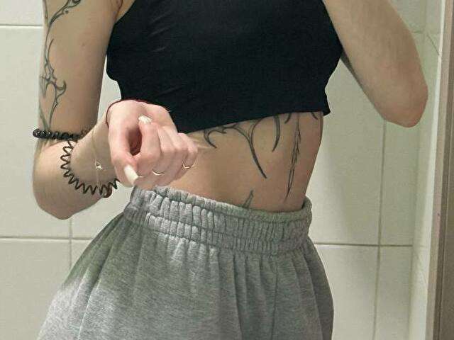 SOFIDREAM free sexy photo