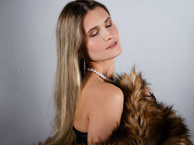 CATRINMODEL free sexy photo