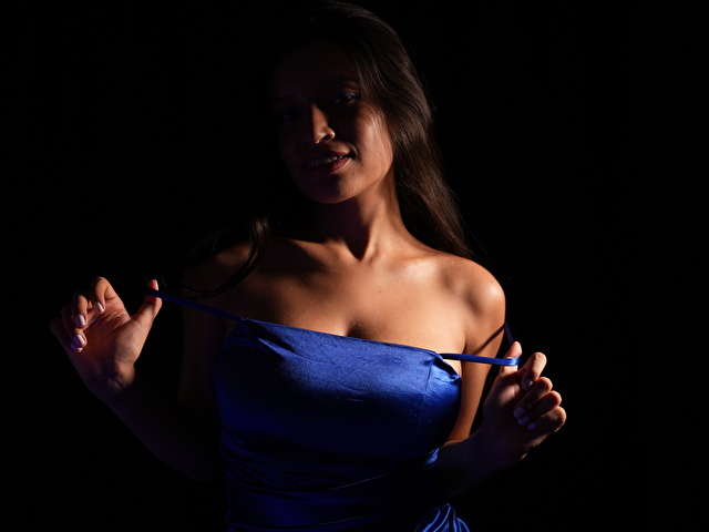 ROSSEFIRE free sexy photo