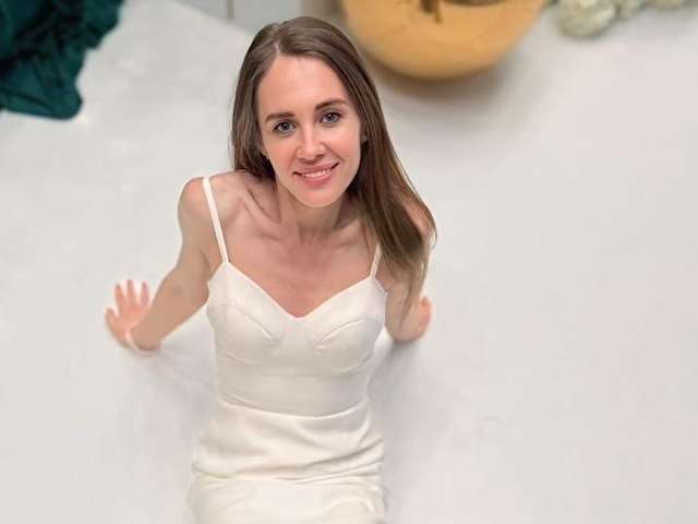 LUCIEMACK1 free sexy photo