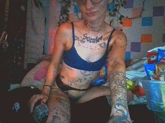VIVEKA free sexy photo