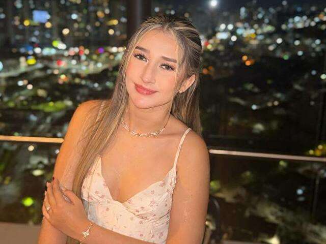 BRITANNY free sexy photo