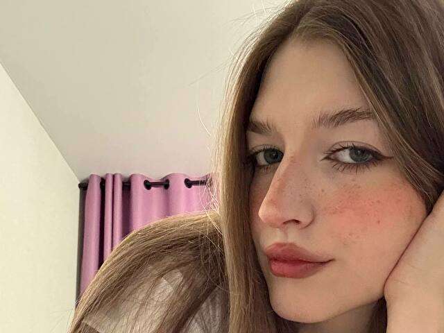 ALICECUTE3 free sexy photo