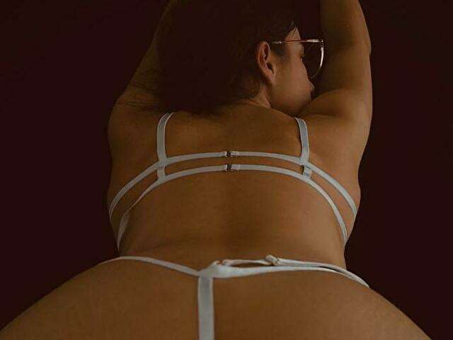 ARENNE free sexy photo