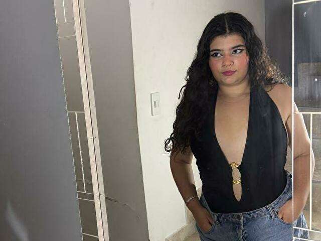 SALOMEEVANZ free sexy photo