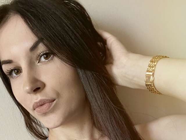 JULIAHOTBODY free sexy photo