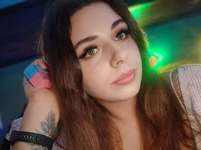 MILANALOVEU free sexy photo