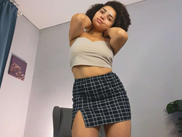 TWISTLATTE1 free sexy photo