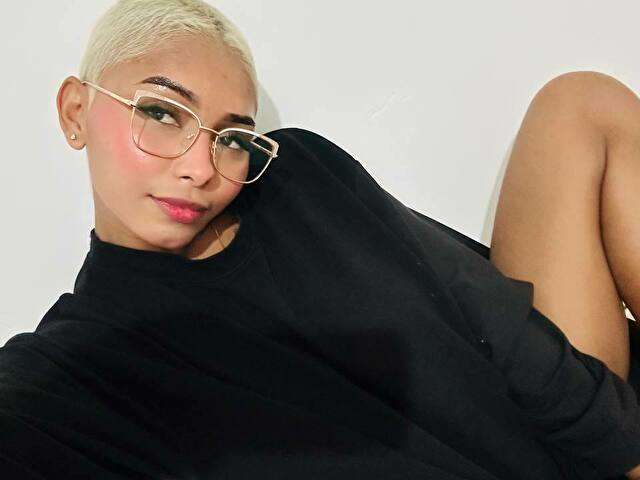 LADYNOVA free sexy photo