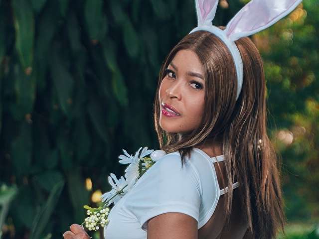 LAYLAA free sexy photo