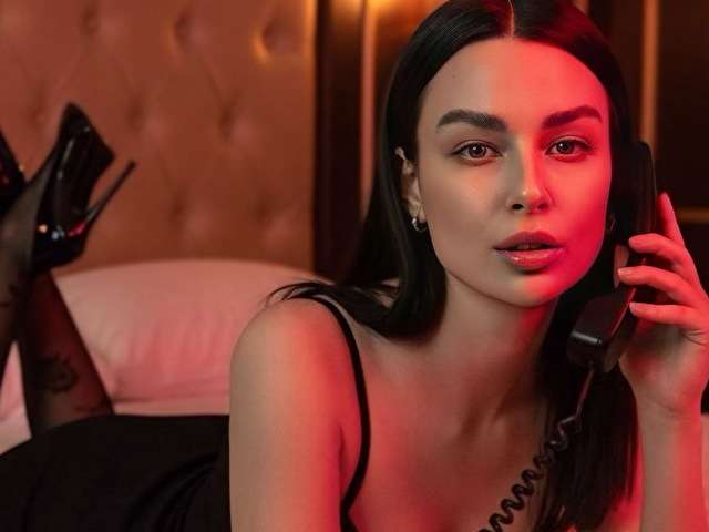 NAYABLI free sexy photo