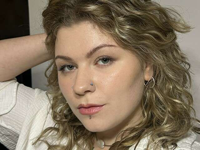 ALINADIRTY free sexy photo