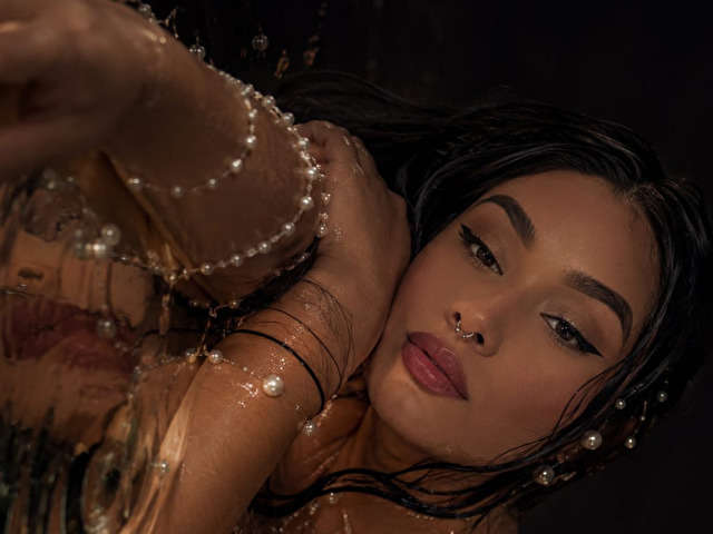 MIAFOX free sexy photo