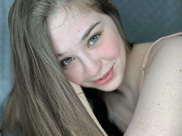 MANY free sexy photo