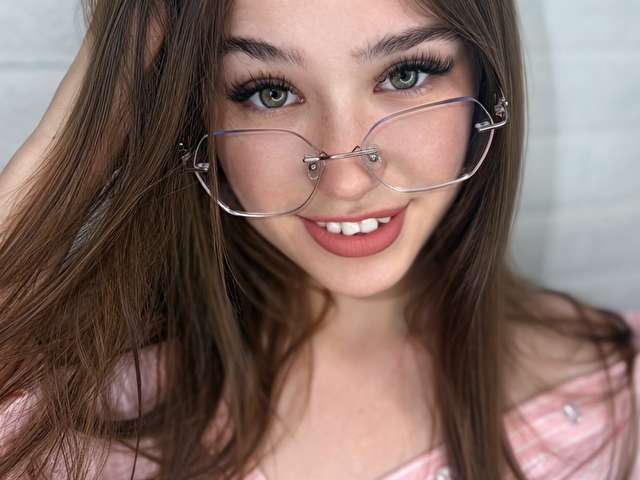 MANY free sexy photo