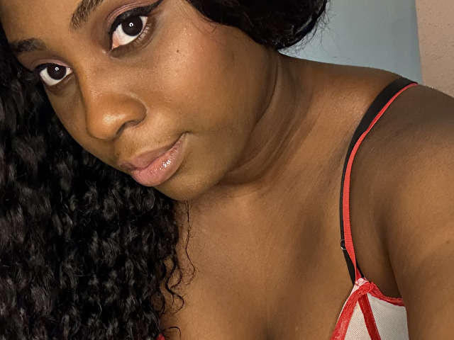 MSHONEYSILK free sexy photo