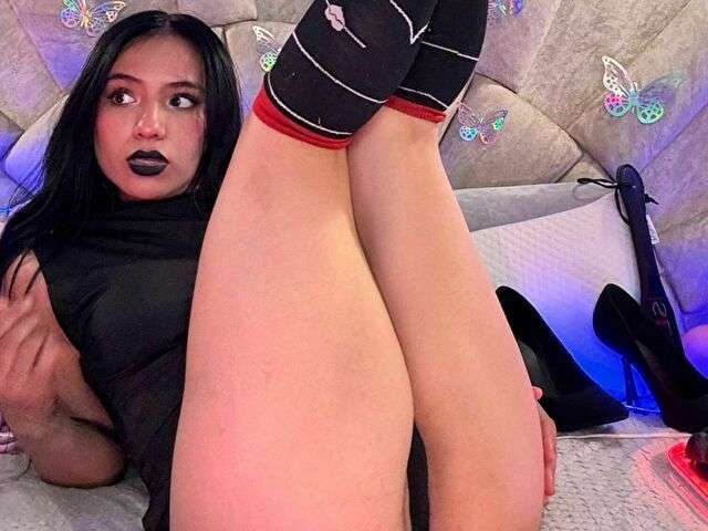 QUEENBLAZE free hard sexy photo